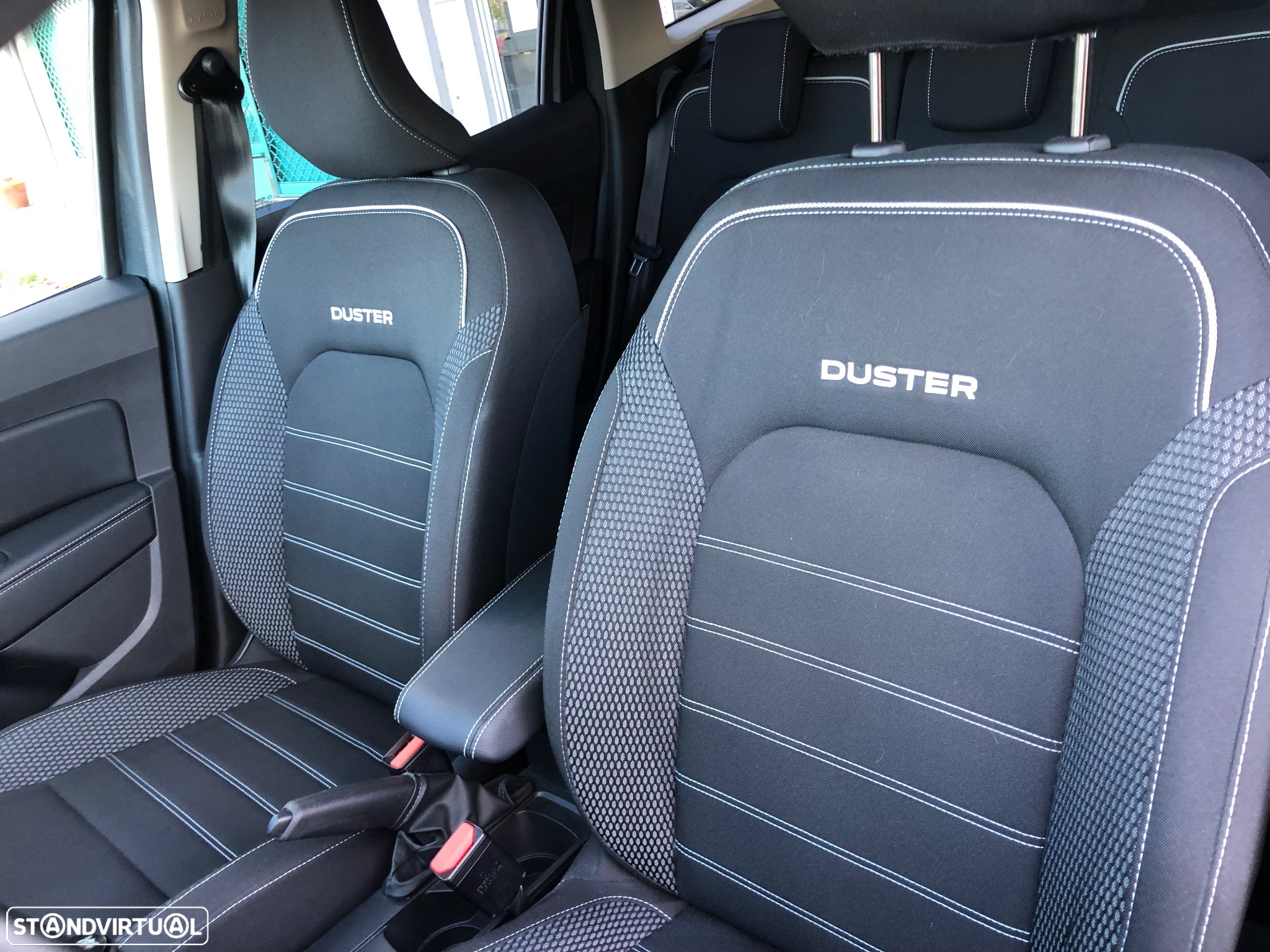 Dacia Duster 1.0 TCe ECO-G SL Extreme Bi-Fuel - 28
