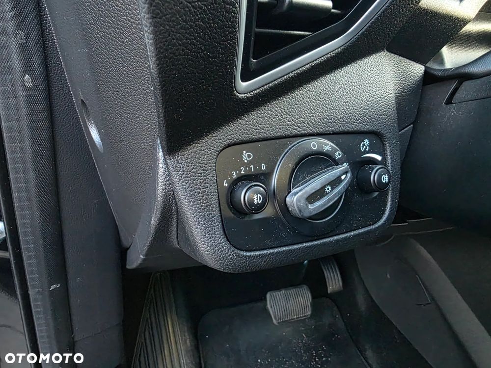 Ford Kuga 2.0 TDCi 4x4 Titanium - 21