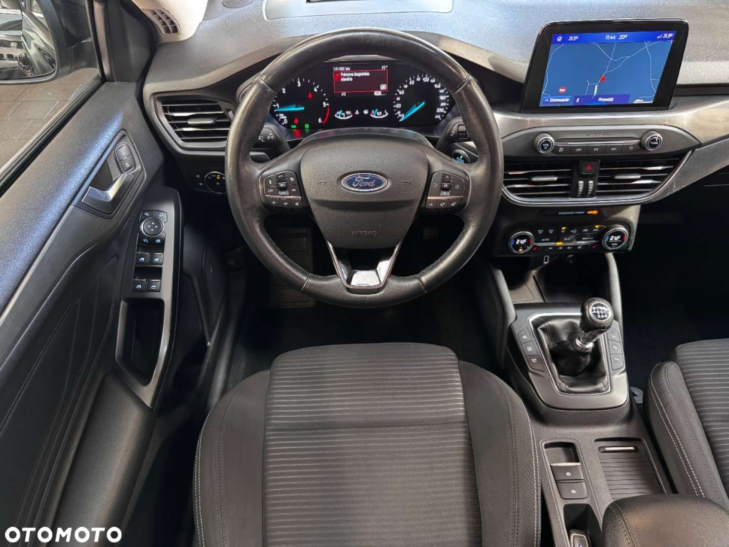 Ford Focus - 28
