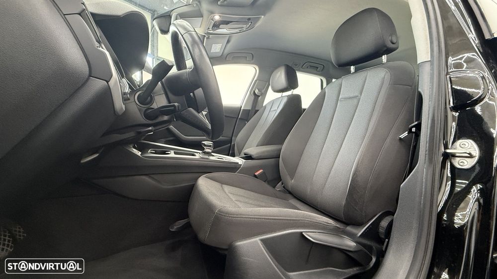 Audi A4 Avant 30 TDI Advanced S tronic — fotografia 14