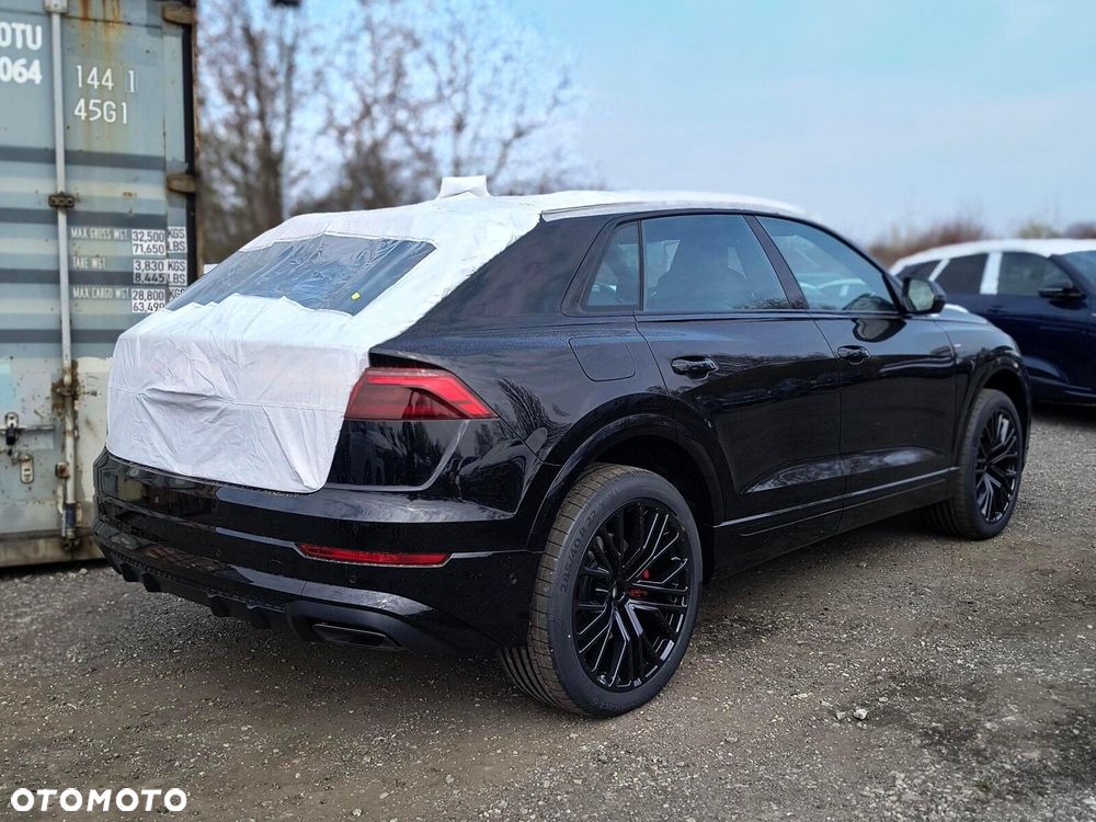Audi Q8 - 4