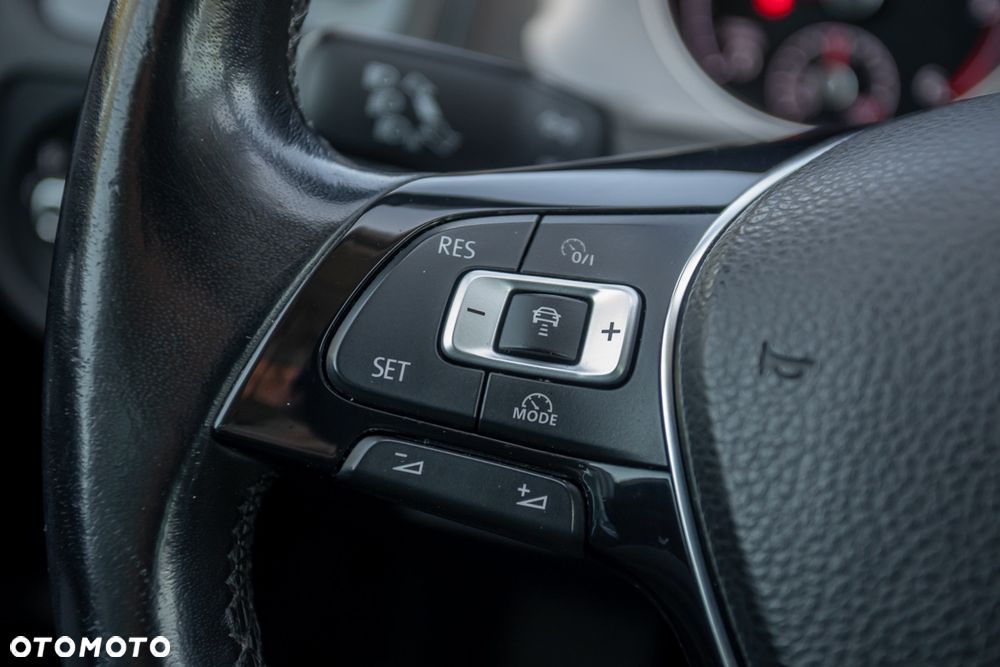 Volkswagen Golf Variant 2.0 TDI (BlueMotion Technology) Comfortline - 27