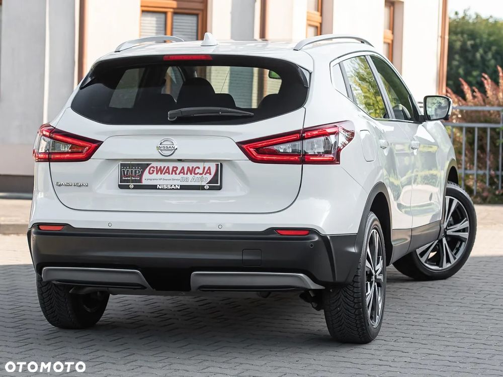 Nissan Qashqai 1.3 DIG-T N-WAY - 14