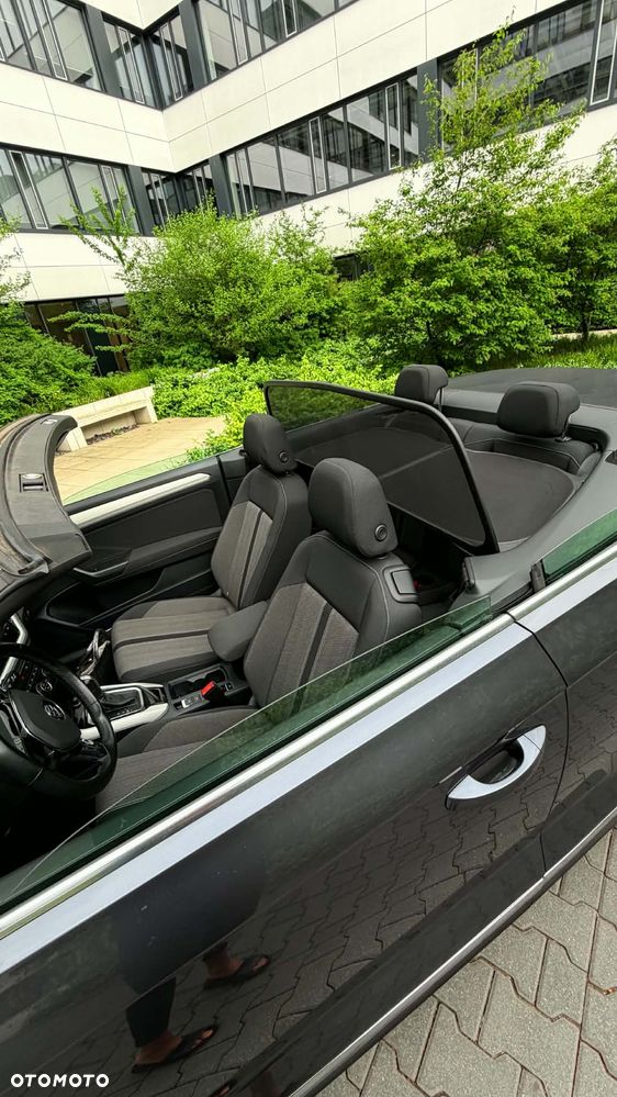 Volkswagen T-Roc - 12