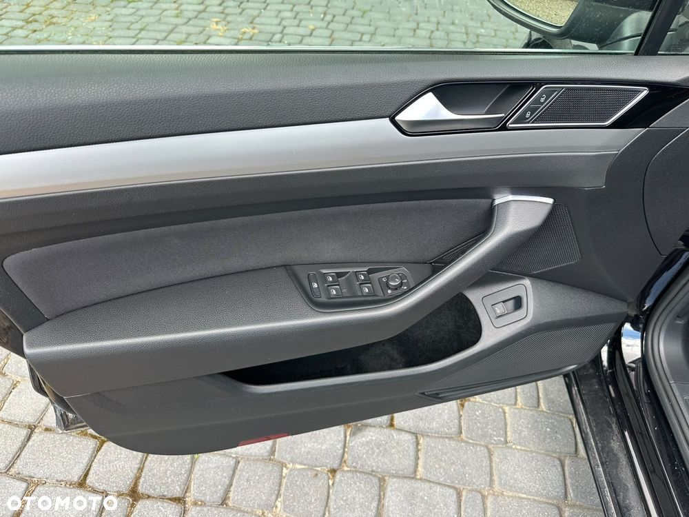 Volkswagen Passat 1.4 TSI ACT (BlueMotion Technology) Comfortline - 10