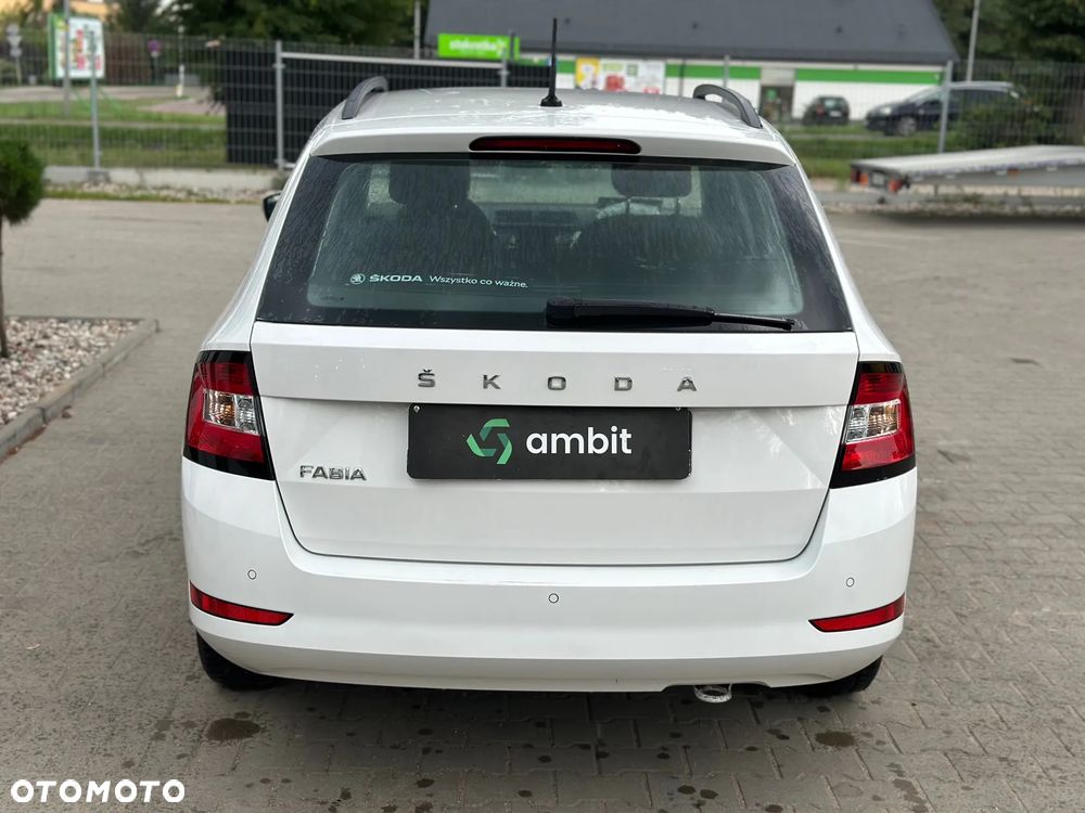 Skoda Fabia - 7