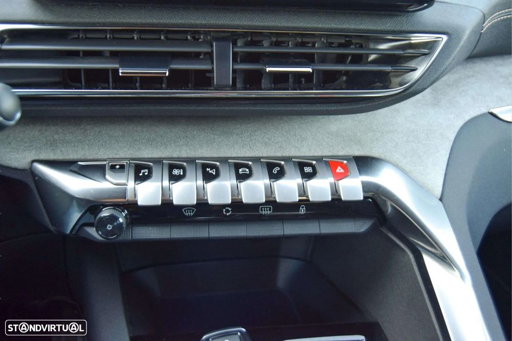 Peugeot 3008 1.6 Hybrid GT e-EAT8 - 20