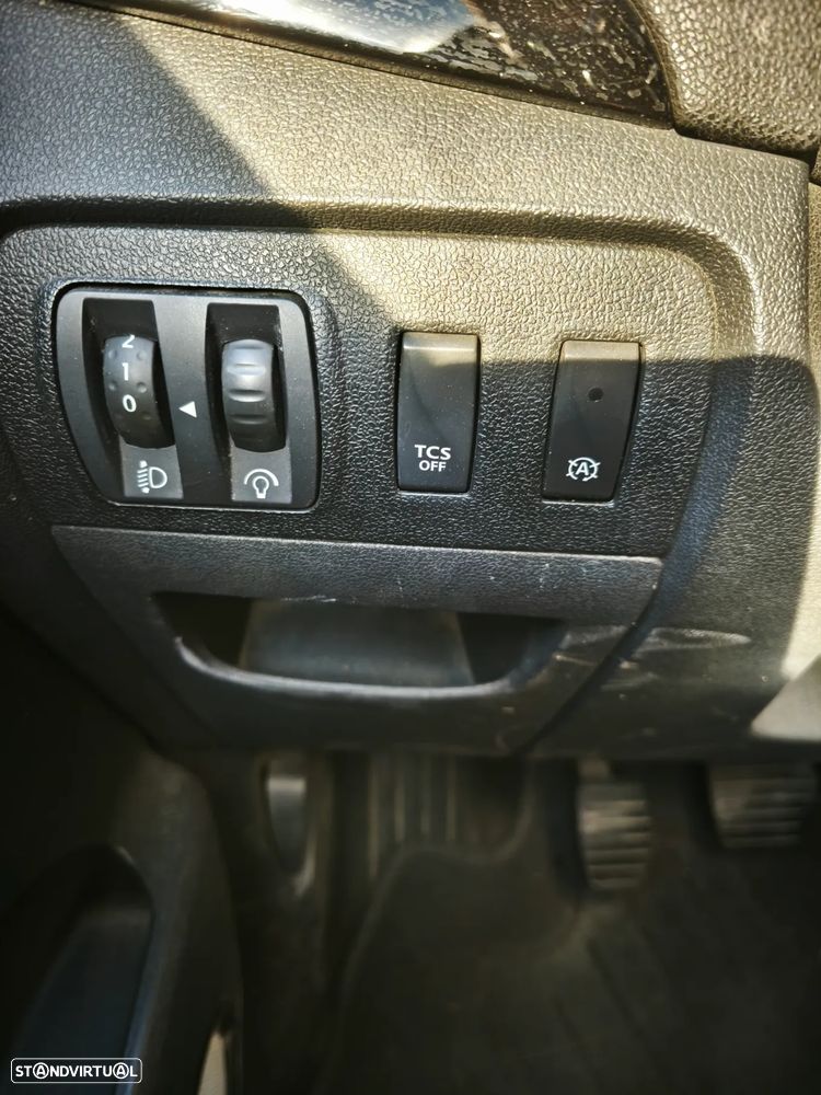 Renault Scénic 1.5 dCi Bose Edition SS - 6
