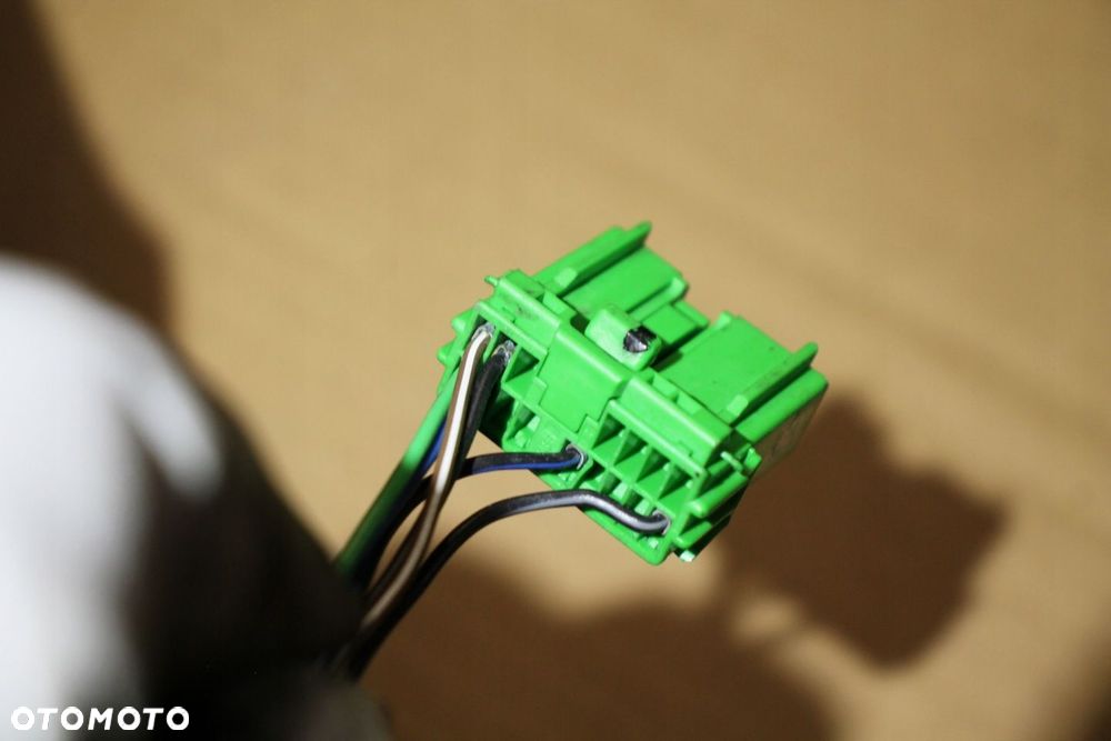 VOLVO V70 S80 LIFT PRAWE LUSTERKO 6 PIN - 5