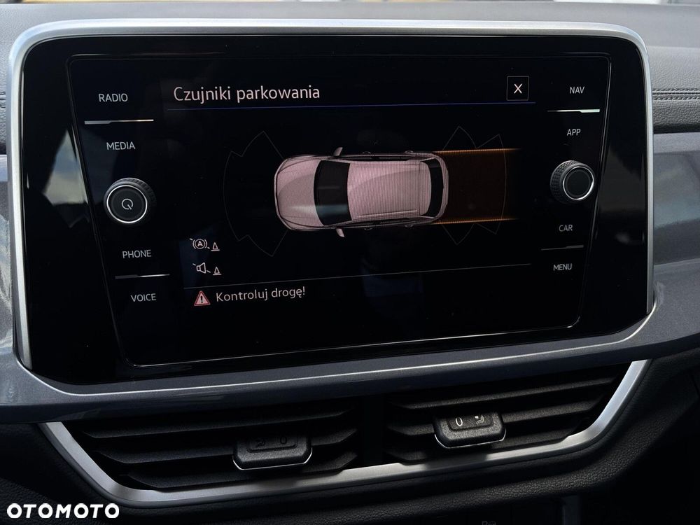 Volkswagen T-Roc 1.5 TSI Style DSG - 23