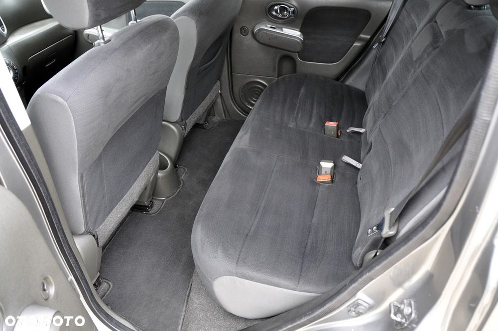 Nissan Cube - 13