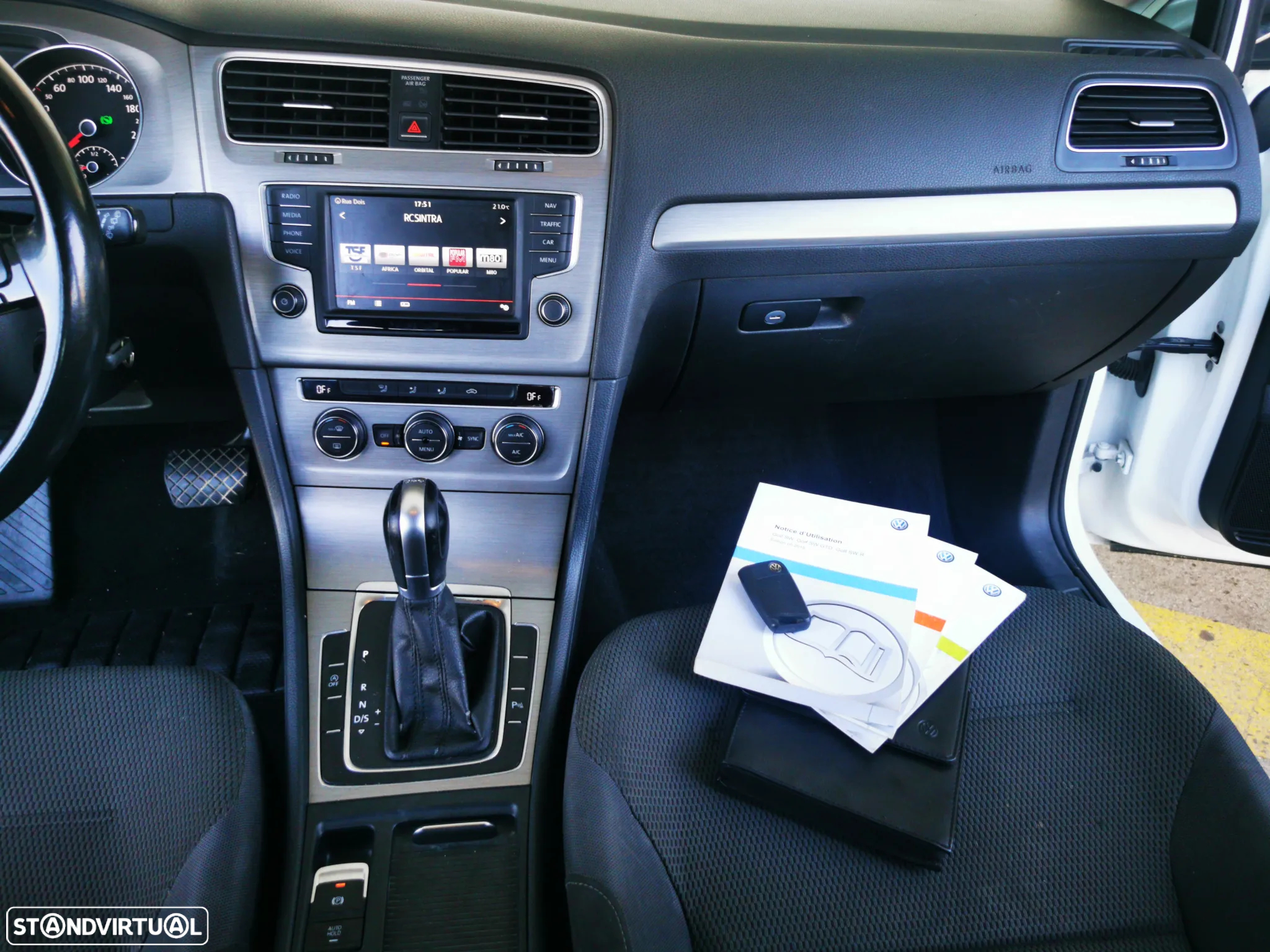 VW Golf Variant 1.6 TDi BlueMotion DSG Comfortline - 20
