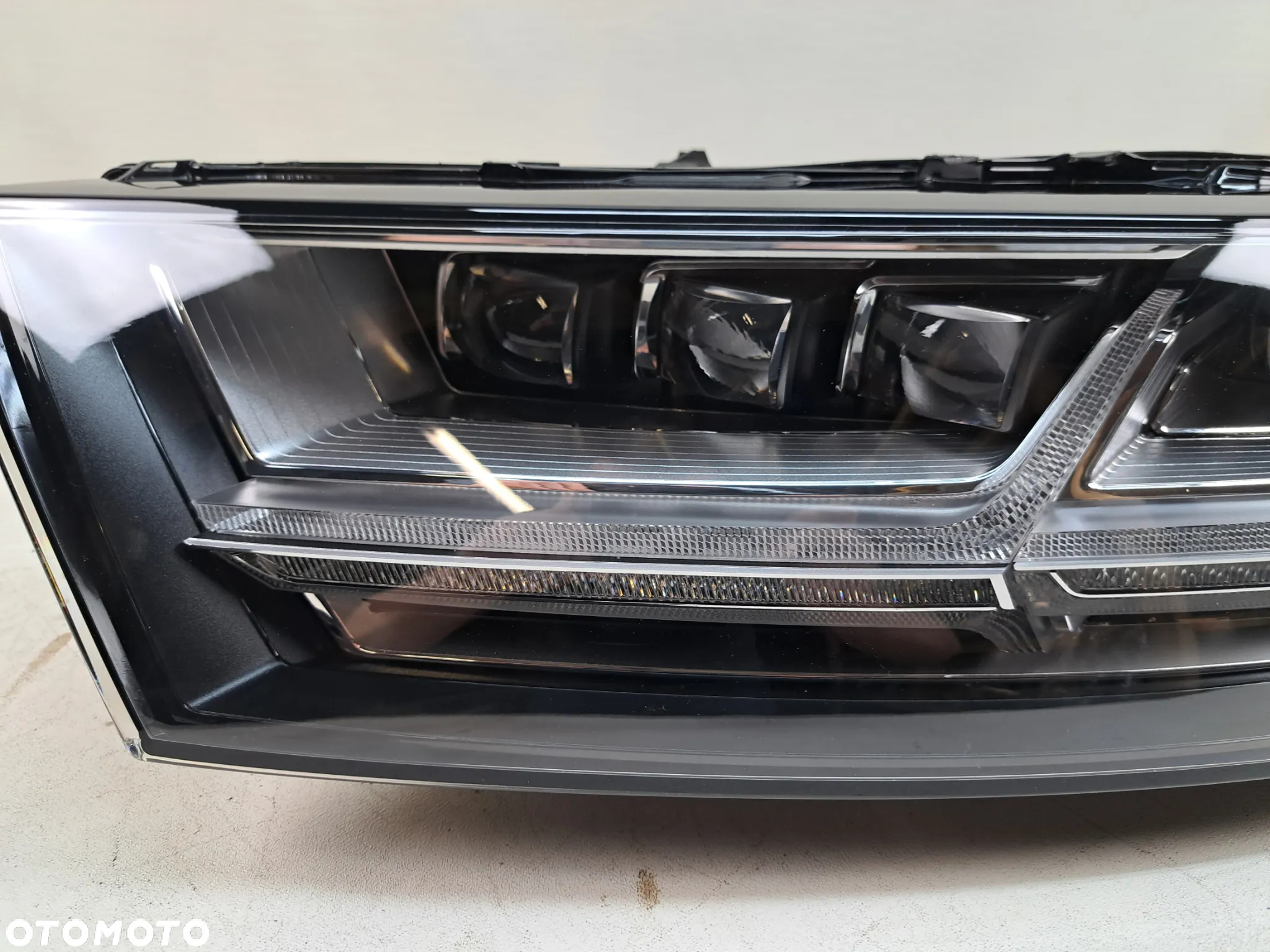 Lampa Przednia Audi Q7 SQ7 Q7 4M - Full Led Matrix - lewa 4M0 941 035 - 2