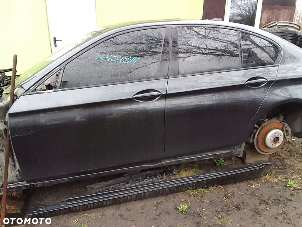 BMW F10 DRZWI LEWY TYŁ BLACK SAPPHIRE 475/9 - 1