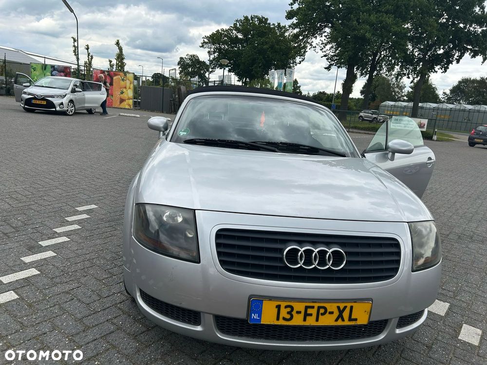 Audi TT Coupé 1.8T Quattro - 4