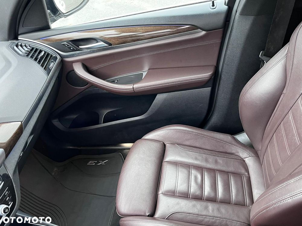 BMW X3 xDrive30i xLine - 12