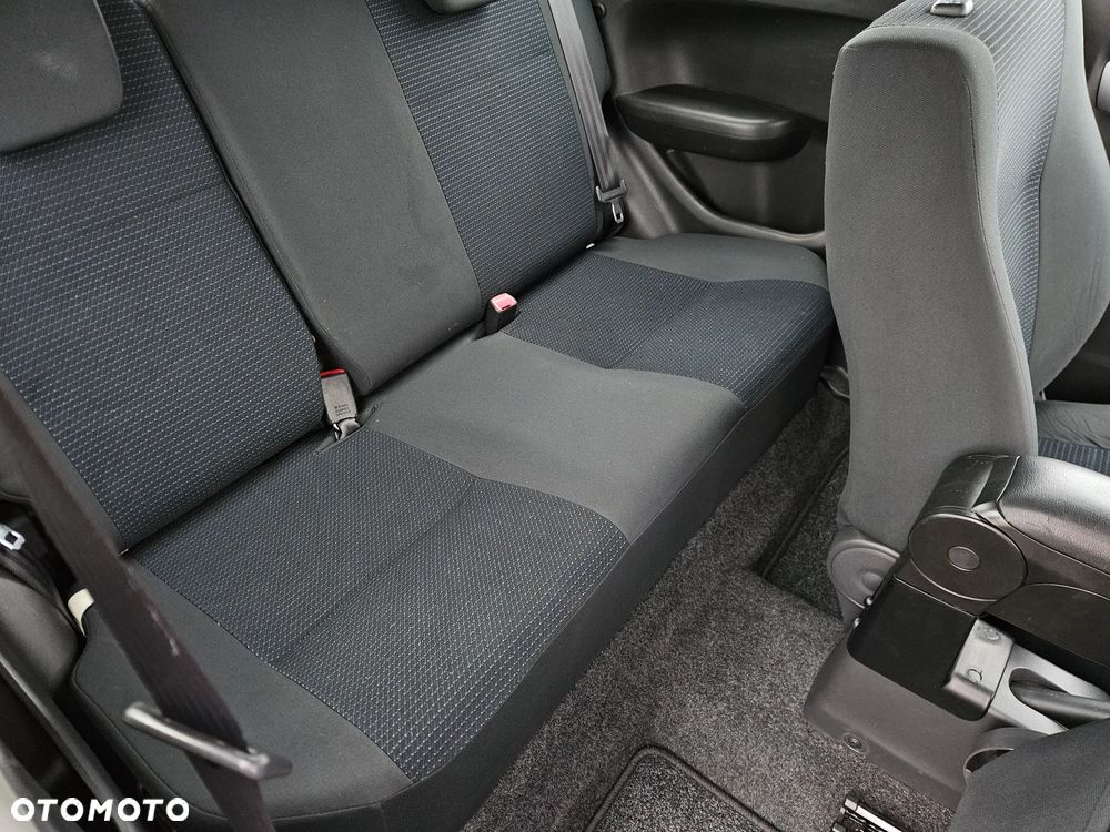 Suzuki Swift 1.3 Classic - 11