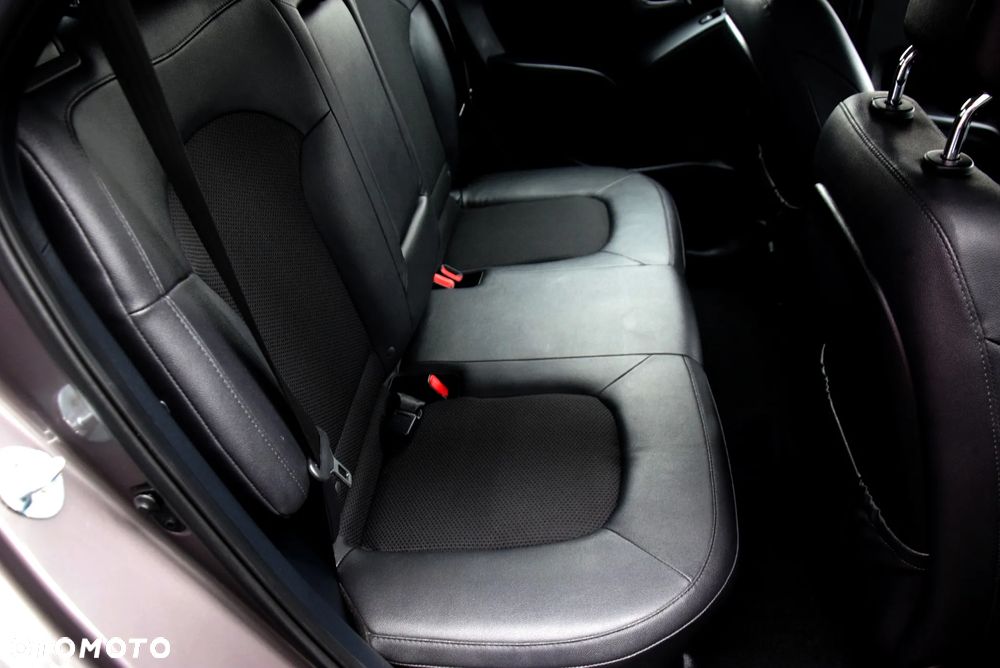 Hyundai ix35 1.6 GDI Style 2WD - 15