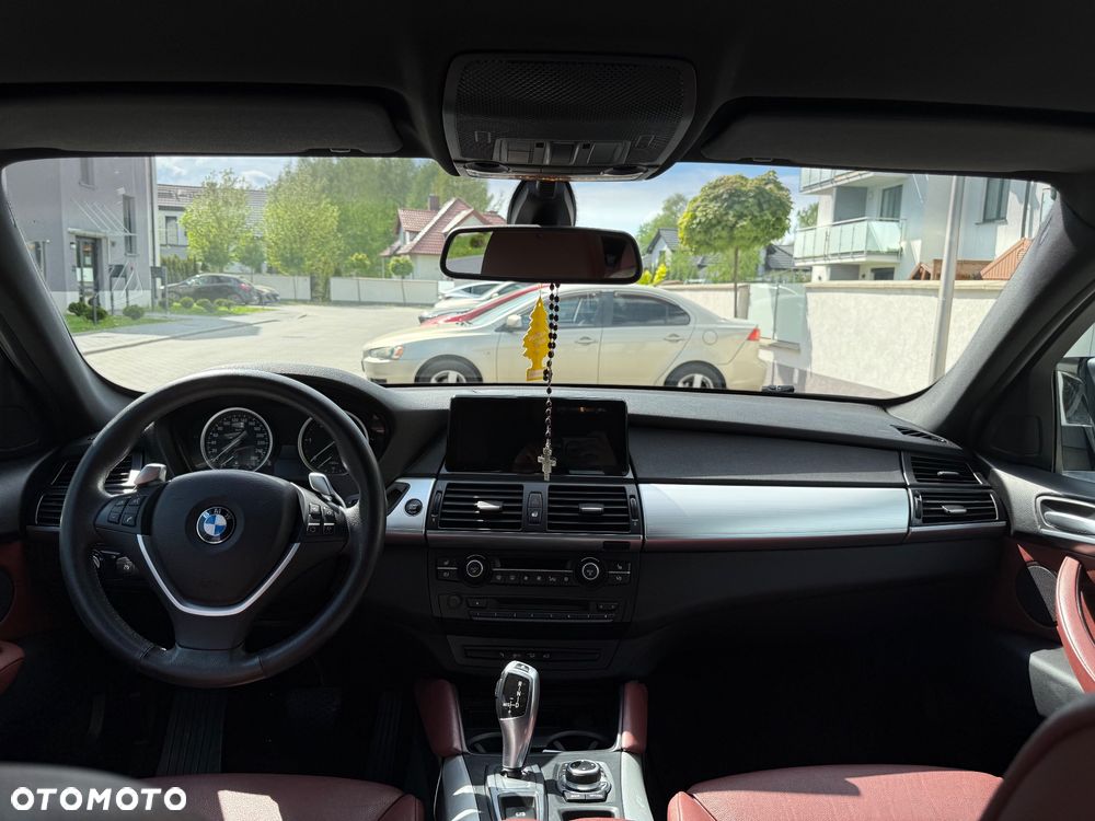 BMW X6 - 18