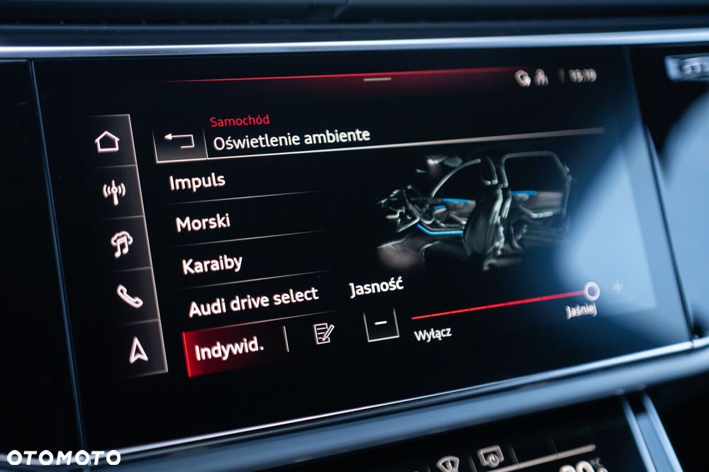 Audi Q7 - 30