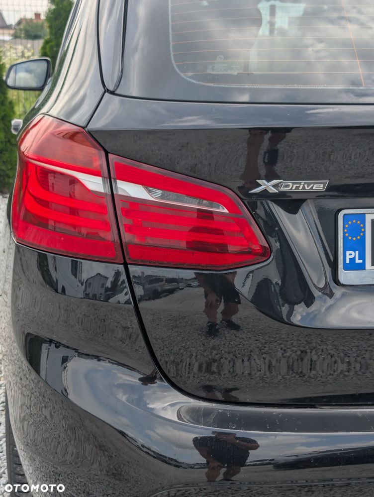 BMW Seria 2 220d xDrive Sport-Aut Sport Line - 10
