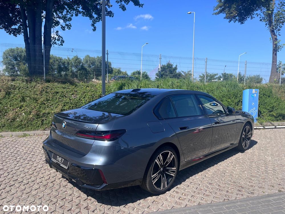 BMW Seria 7 740d xDrive mHEV sport - 6