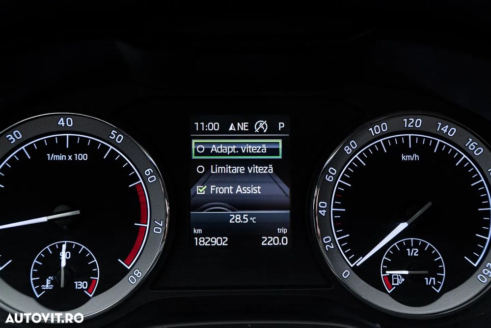 Skoda Karoq 1.0 TSI DSG Style - 37