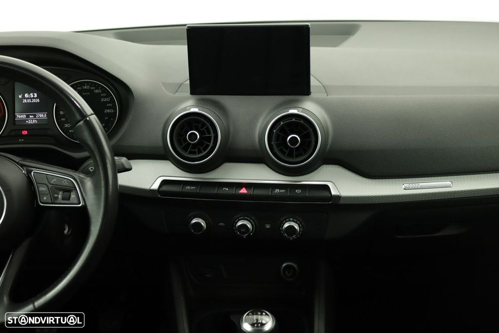 Audi Q2 30 TFSI - 8