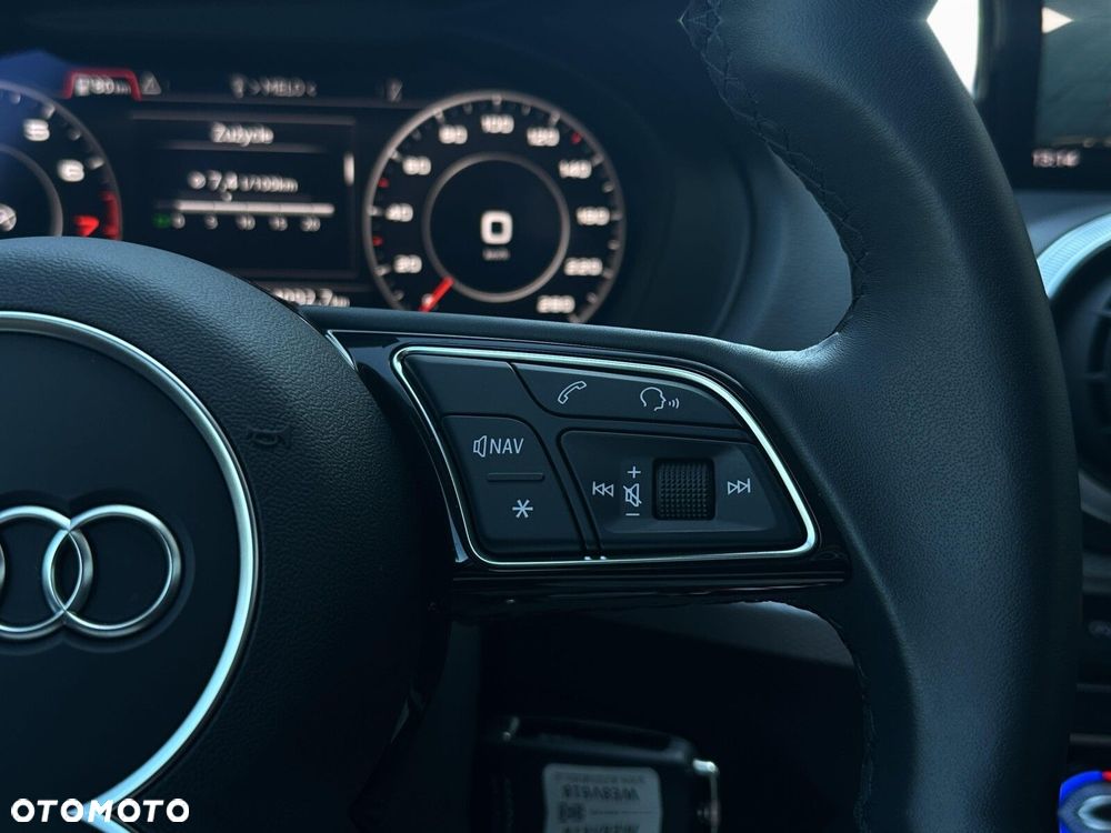Audi Q2 - 13