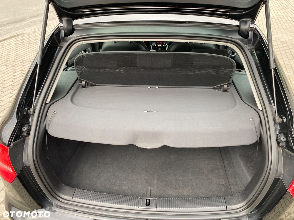 Audi A3 Sportback 2.0 TDI DPF Quattro Ambition - 28