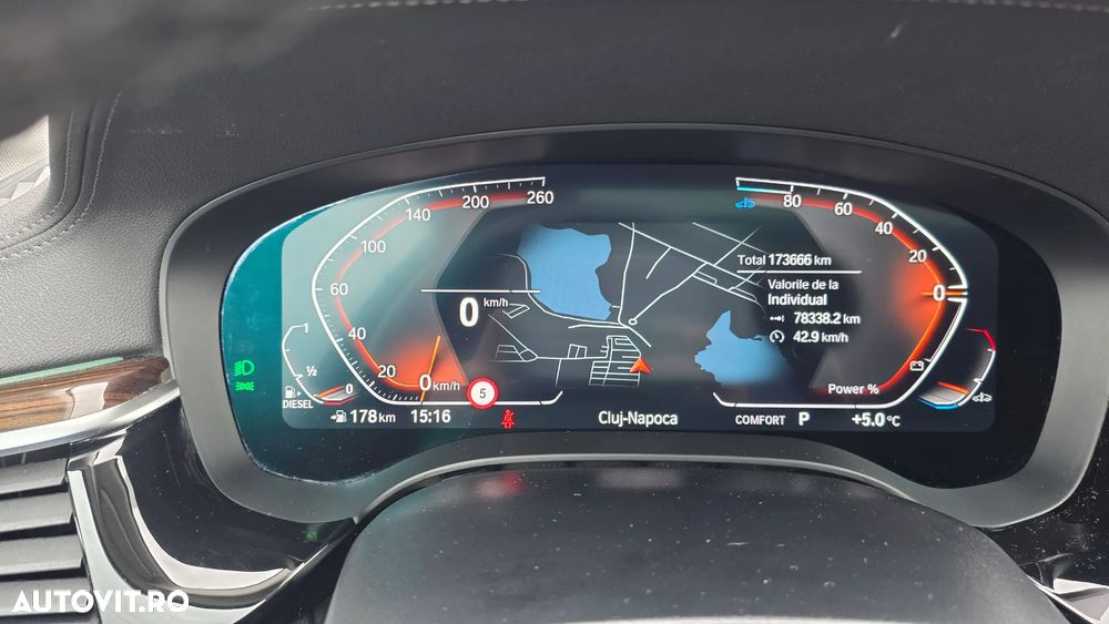 BMW Seria 5 520d Aut. Luxury Line - 35