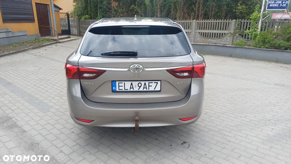 Toyota Avensis 1.8 Premium - 7