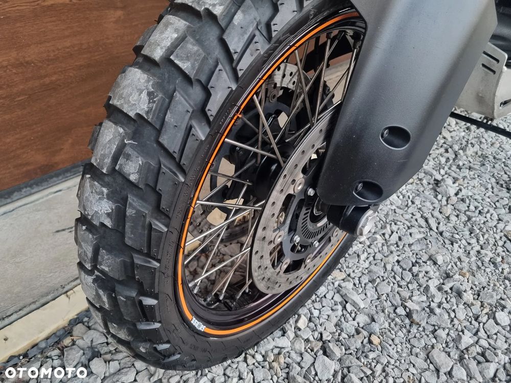 KTM Adventure - 29