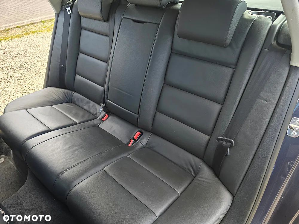 Audi A6 Avant 2.0 TDI DPF - 19