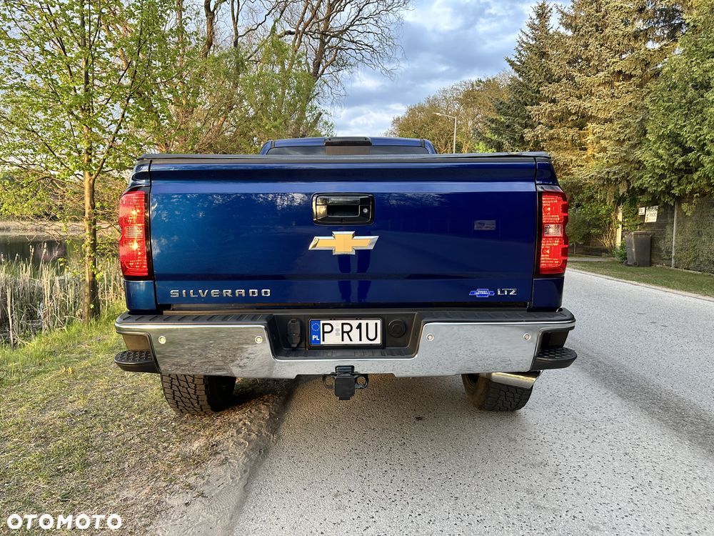 Chevrolet Silverado - 12