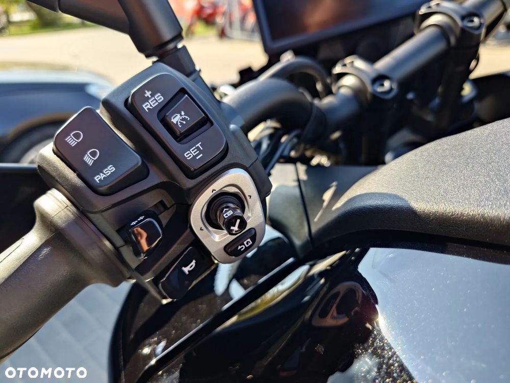 Yamaha Tracer - 18