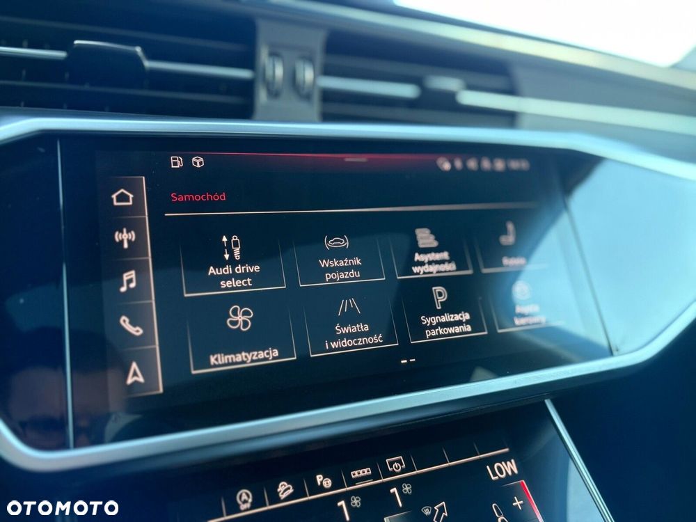 Audi A6 Allroad - 32