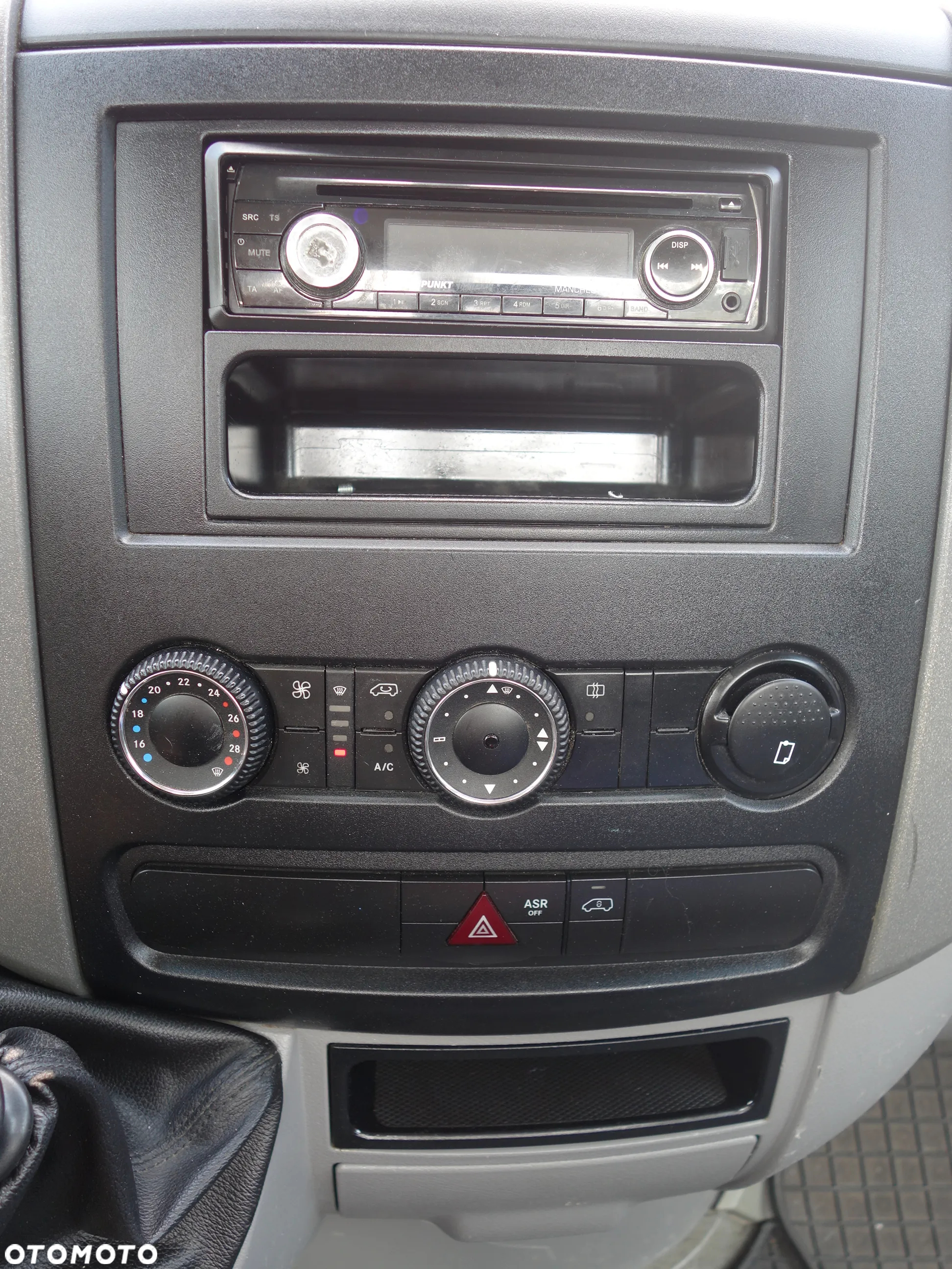 Mercedes-Benz sprinter - 5