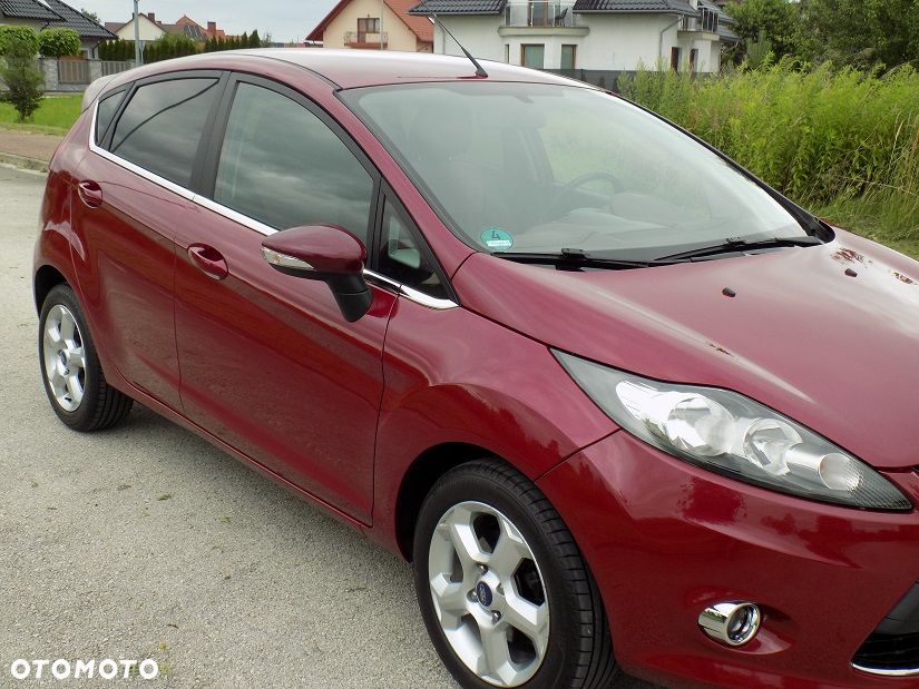 Ford Fiesta 1.4 Champions Edition - 10