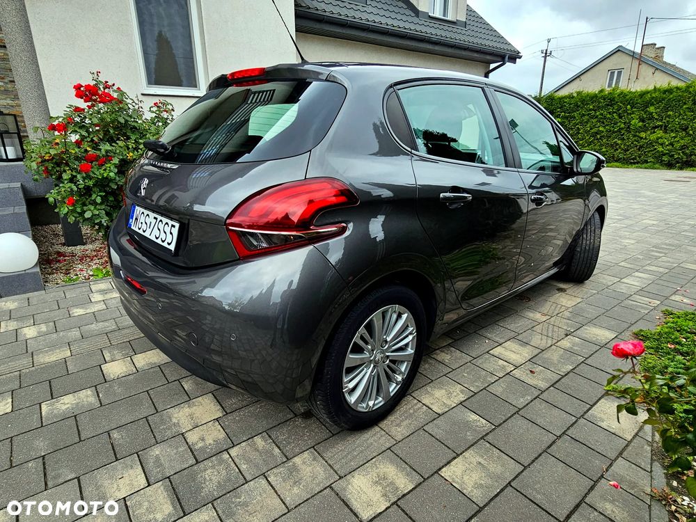 Peugeot 208 1.2 VTi Style - 10