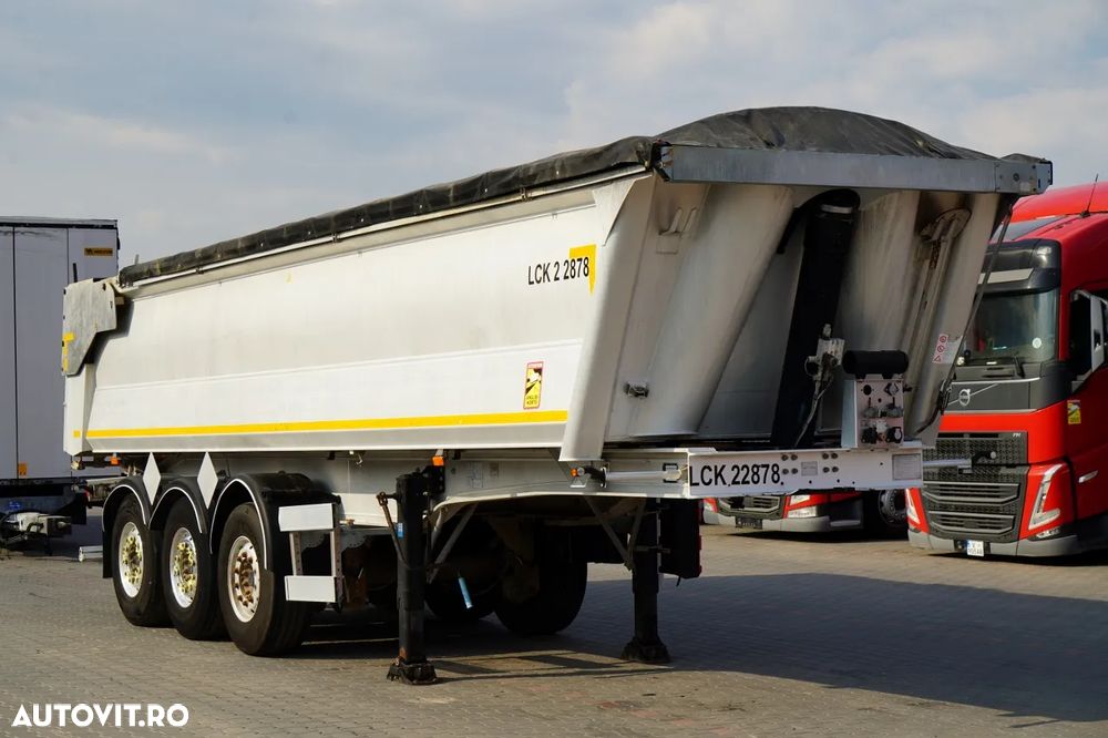 Benalu 557 BASCULĂ BENALU / 25 m³ / HYDROCLASP / ALUMINIU / 2X AXE RIDICABILE / PRELATĂ ELECTRICĂ / JANTE DIN ALIAJ / - 1