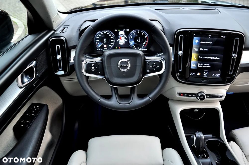 Volvo XC 40 T3 Geartronic Inscription - 27