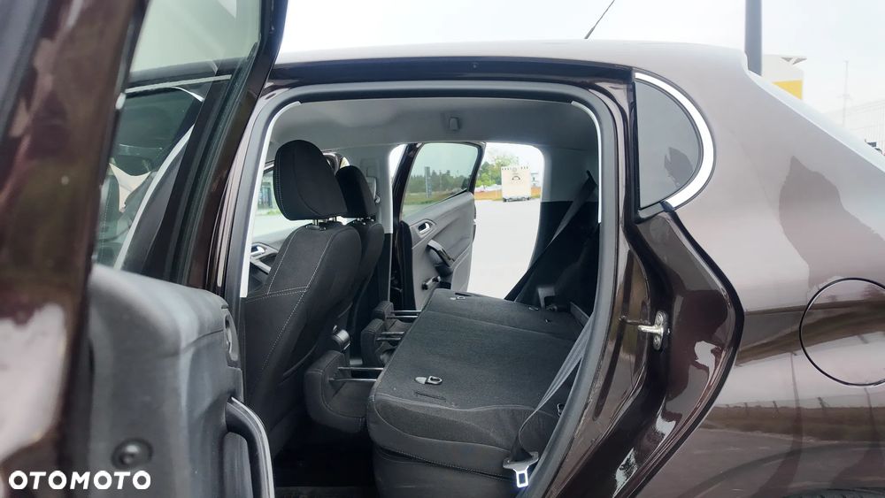 Peugeot 208 1.2 PureTech Active - 16