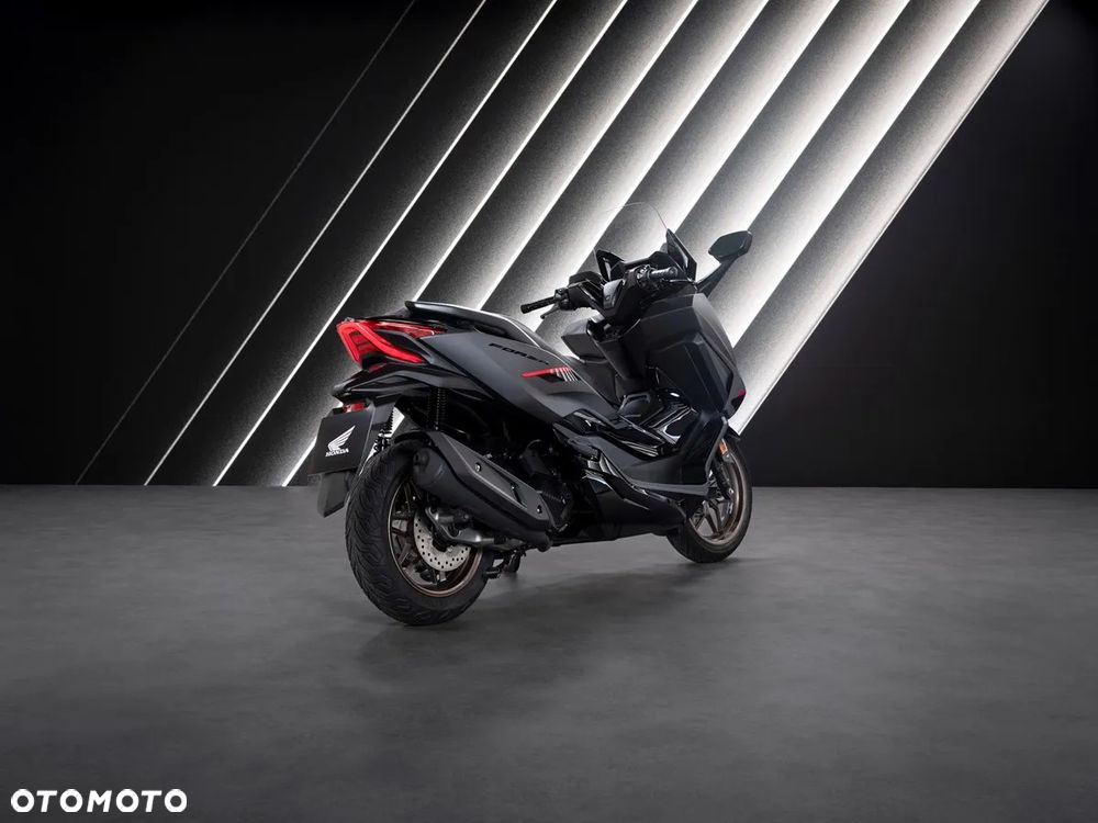 Honda NSS - 3