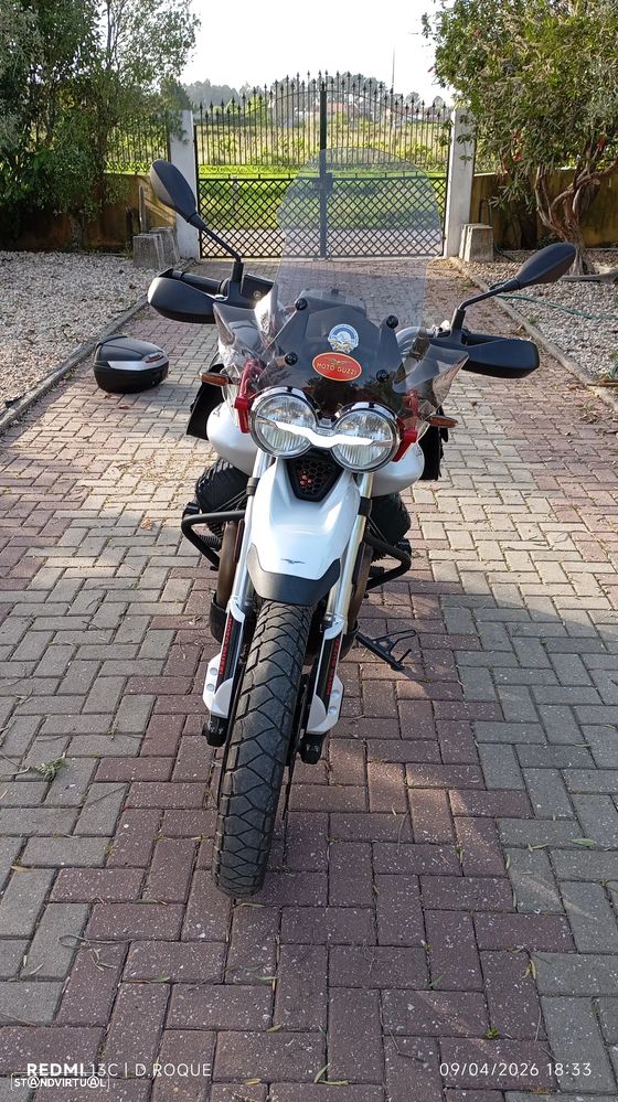 Moto Guzzi 850 V85TT - 6