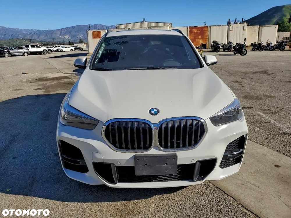BMW X1 xDrive25i M Sport - 5