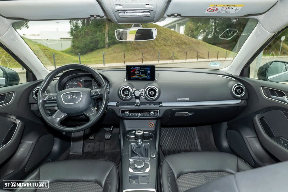 Audi A3 Limousine 1.6 TDI S-line - 22