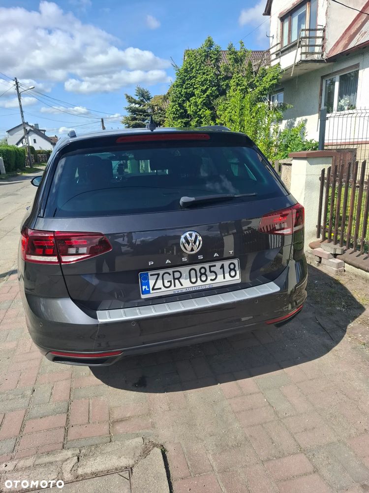 Volkswagen Passat 2.0 TDI (BlueMotion Technology) DSG Comfortline - 4