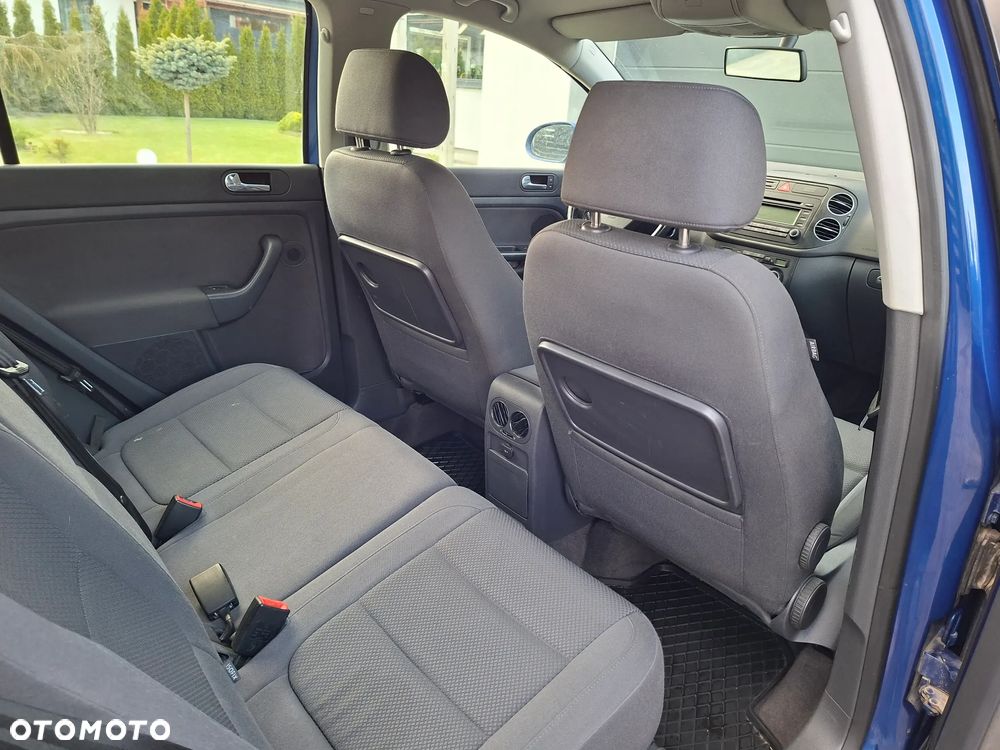 Volkswagen Golf - 15