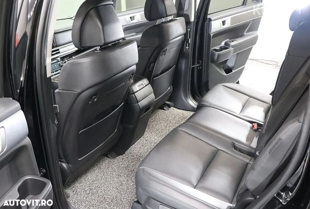 Hyundai Santa Fe 1.6 HEV 2WD 7-Sitzer Signature - 6